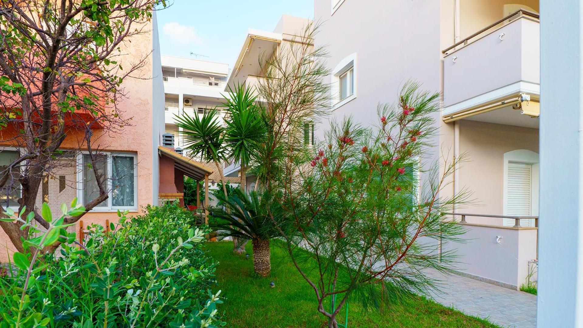 Vakakis-Me Apartments Palaiochora Exterior photo
